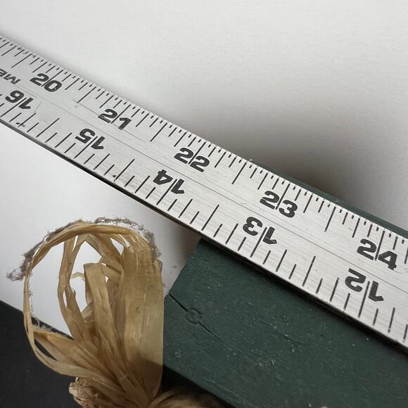 Rustic Farmhouse Doll Display Shadow Box Sunflower Country Decor - Picture 7 of 9